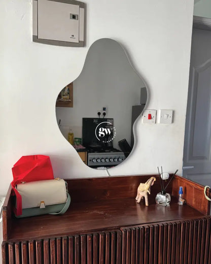 Refined Space-Enhancing Mirror